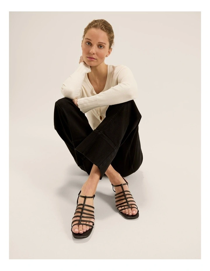 Cynthia Heel in Black image 4