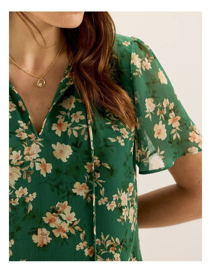 Meadows Floral Top in Green image 5