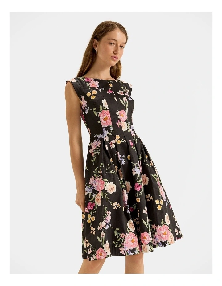 Jardin Dress in Black image 5