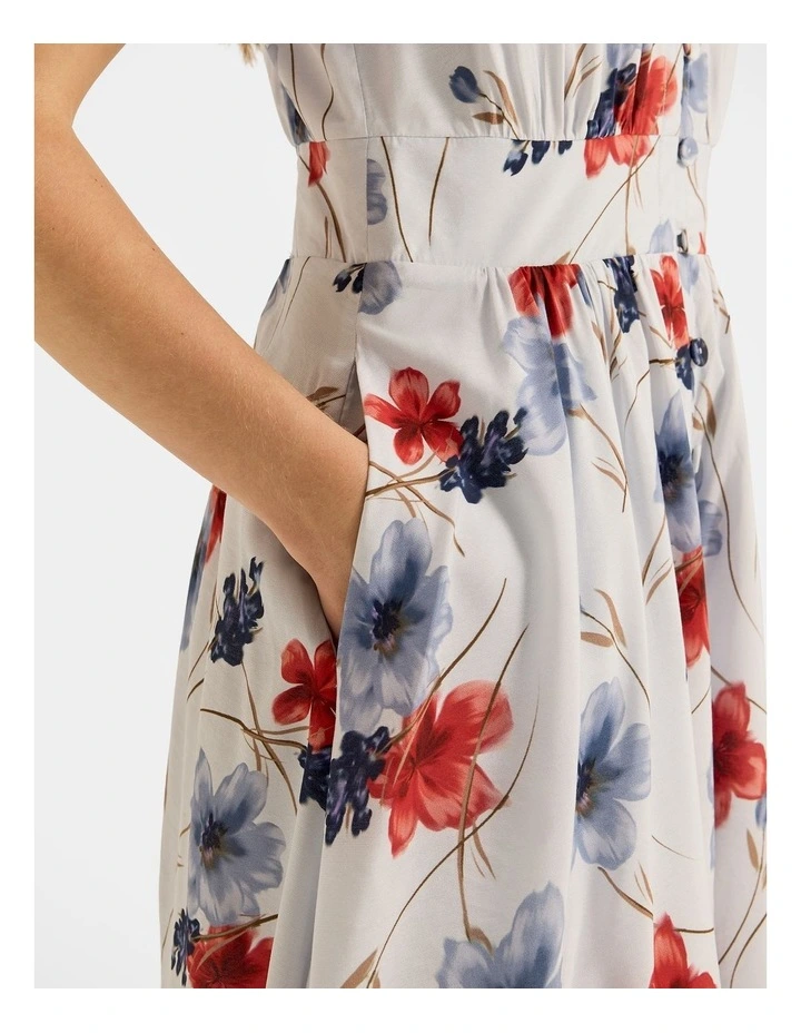 Rosa Shirtdress in Soft Blue image 4
