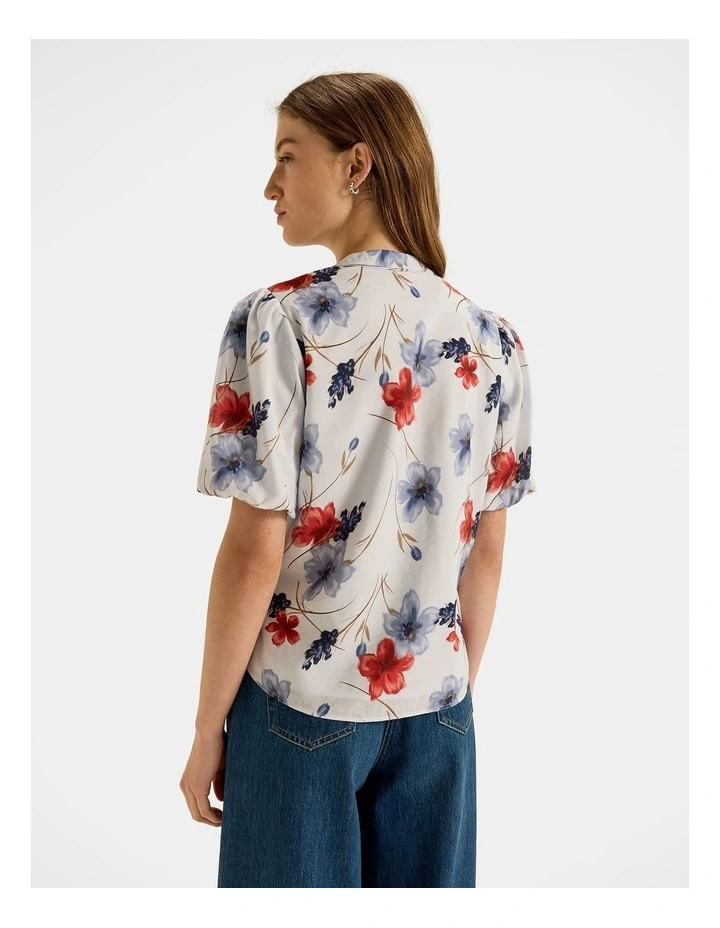 Rosa Blouse in Soft Blue image 2