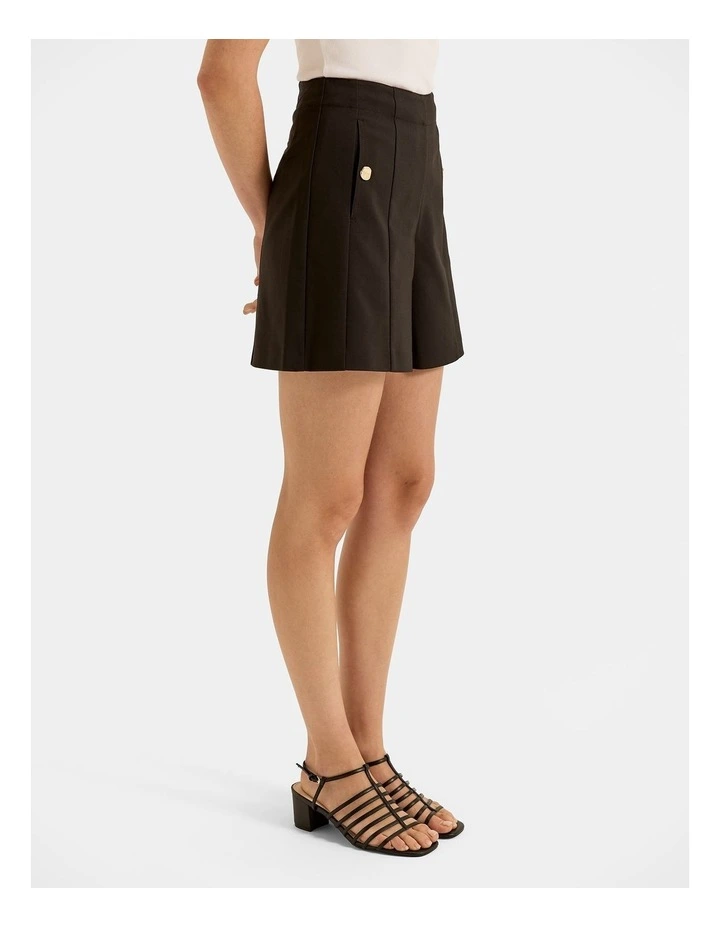 Joanne Shorts in Black image 5