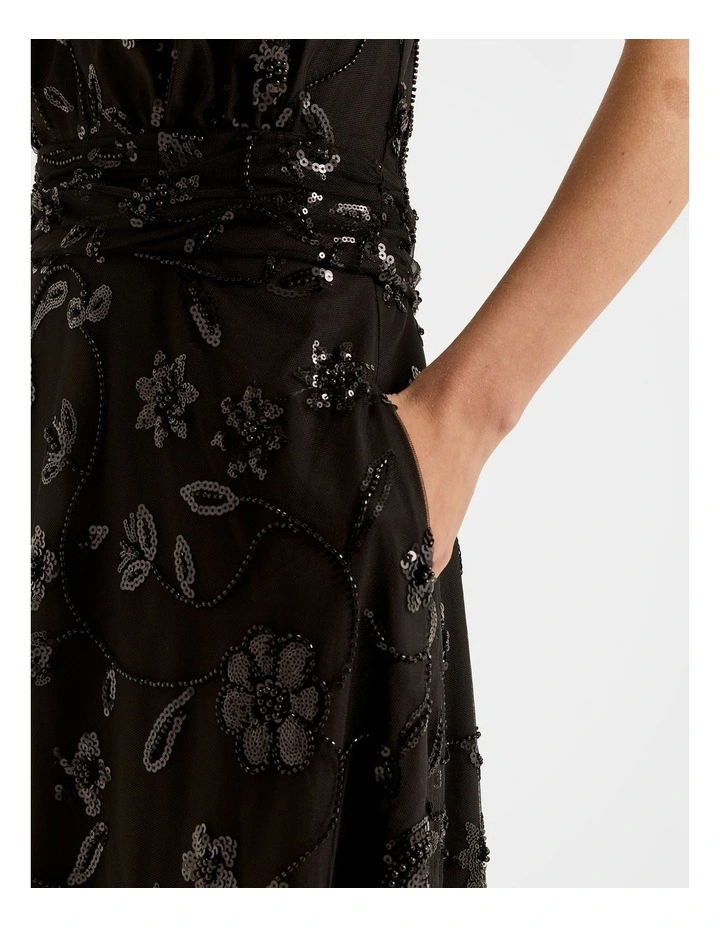 Night Rose Maxi Dress in Black image 10