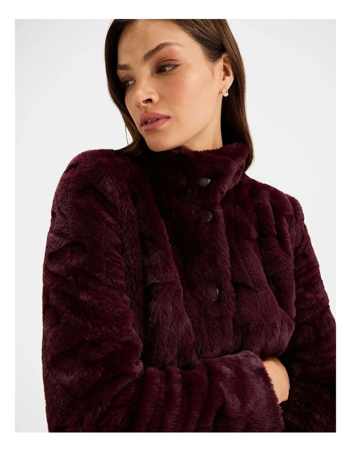 Sovereign Faux Fur Jacket in Bordeaux image 4