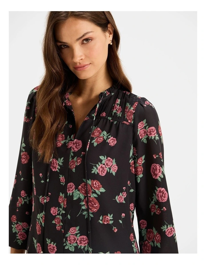 Cameo Floral Blouse in Black image 3