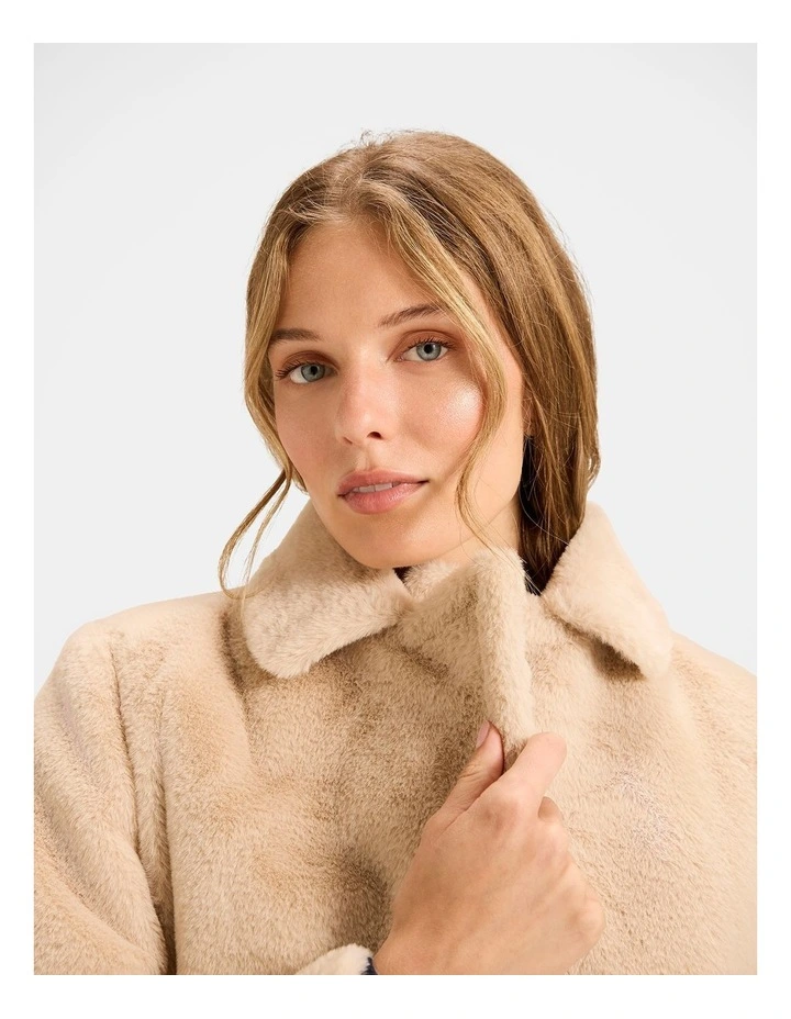 Olivia Coat image 2