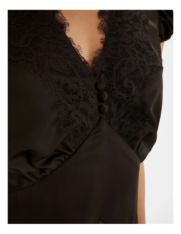 Kayla Dress image 3