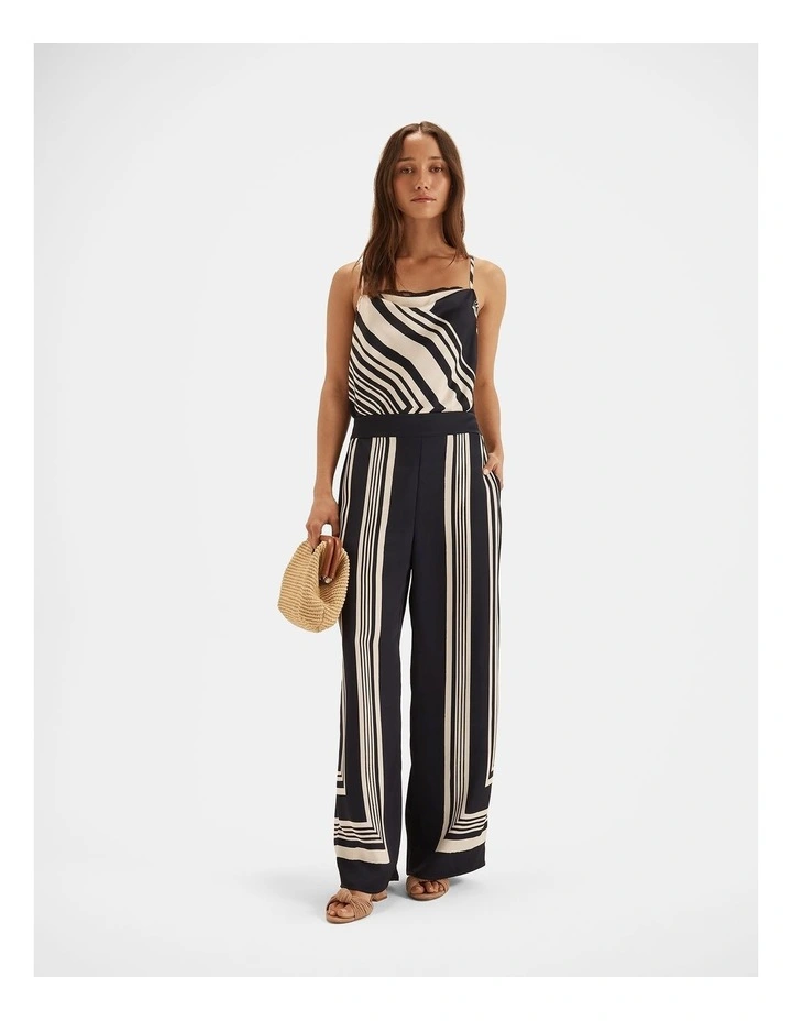 Etta Pant image 3