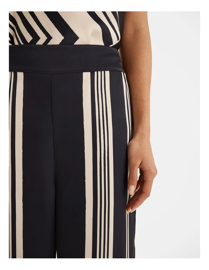 Etta Pant image 5