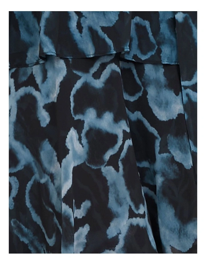 Vallia Tiered Maxi Dress in Green image 6
