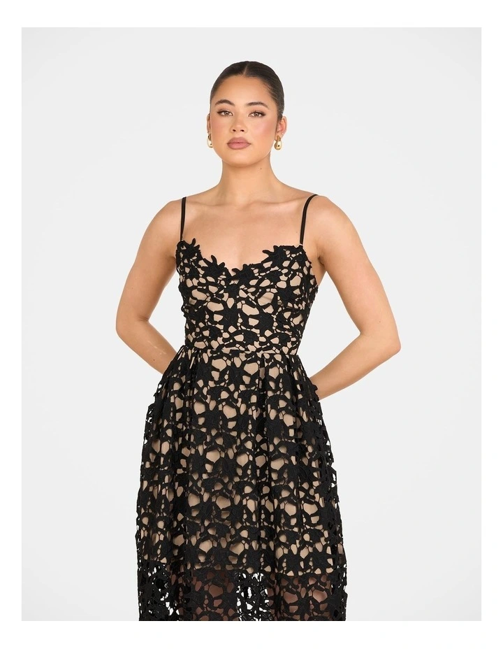 Warna Lace Midi Dress in Blk/Nude image 4