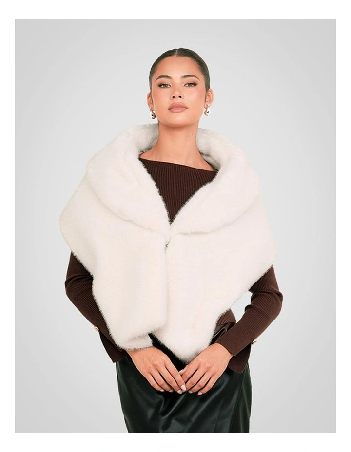 Blakely Faux Fur Stole Jacket in Cream image 4