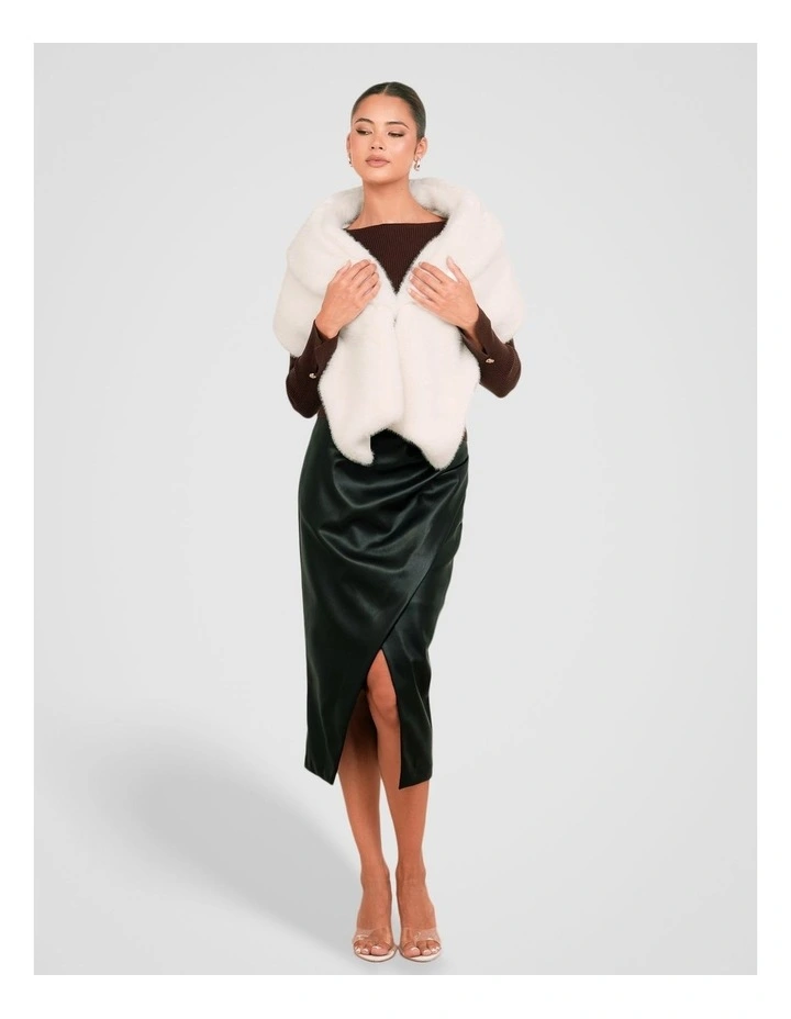 Blakely Faux Fur Stole Jacket in Cream image 5