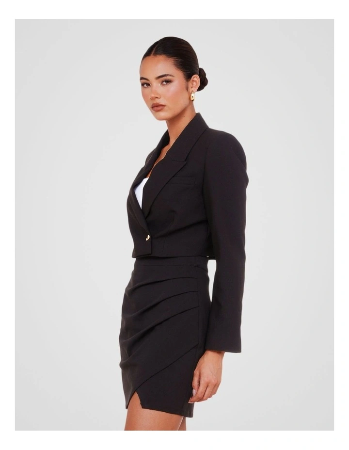 Qamar Cropped Blazer in Black image 3