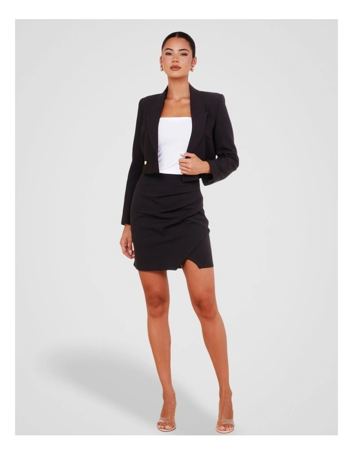 Qamar Cropped Blazer in Black image 5