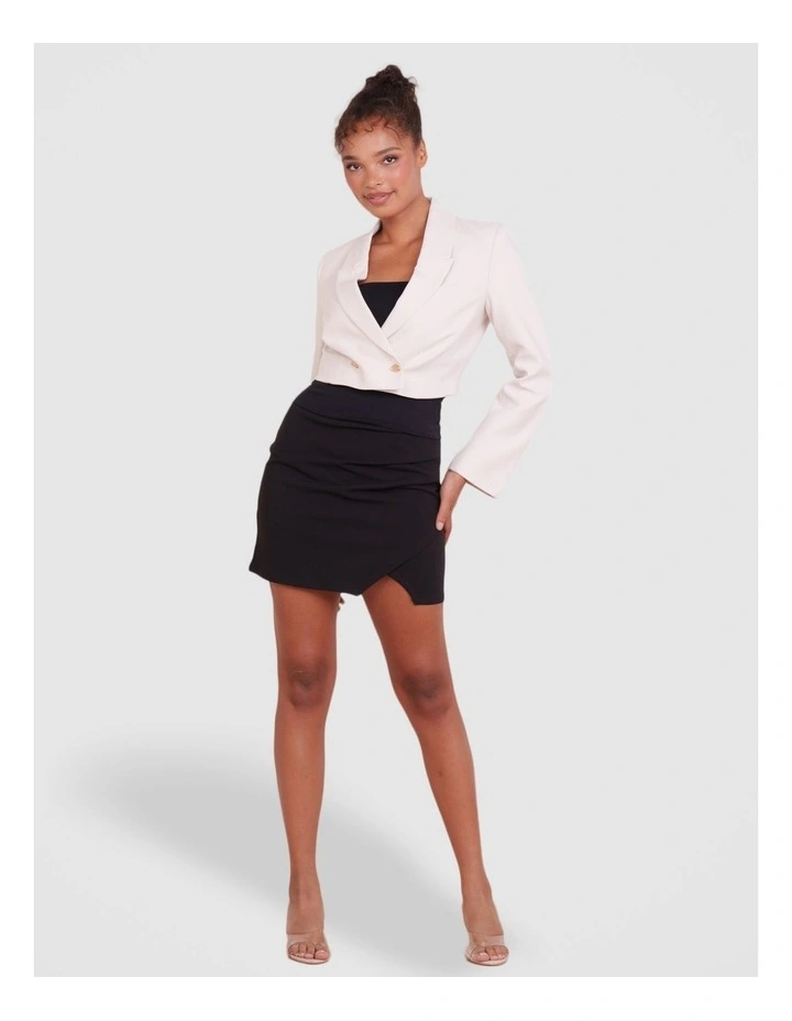 Qamar Cropped Blazer in Sand image 5