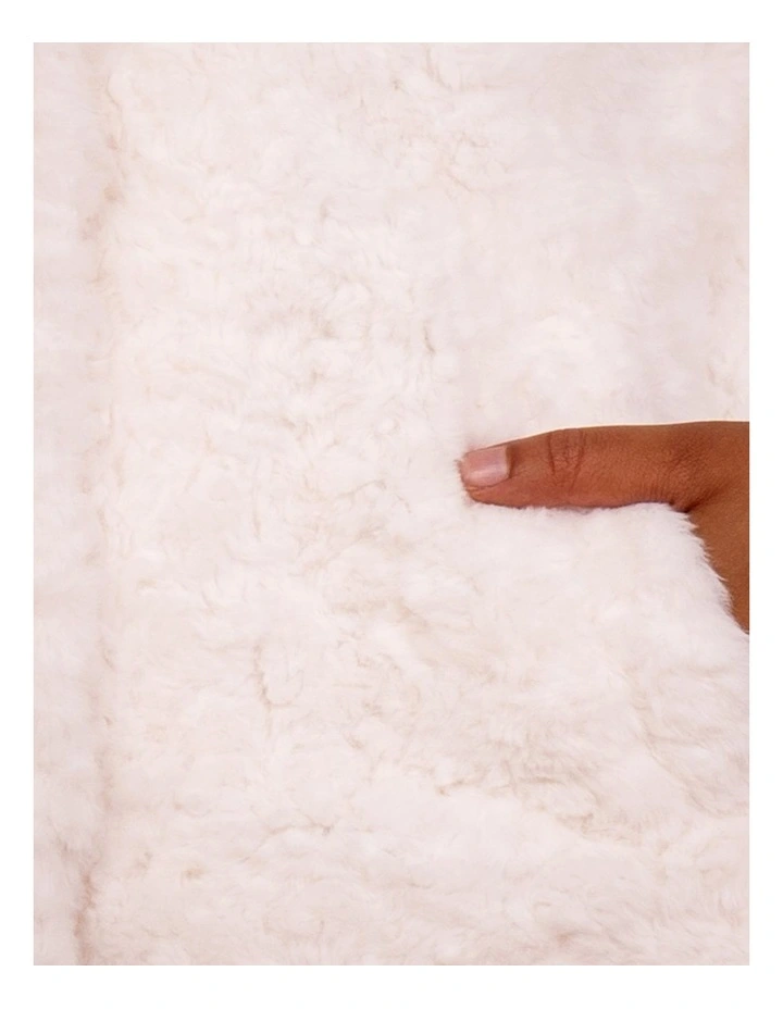 Faith Faux Fur Jacket in Ivory image 6