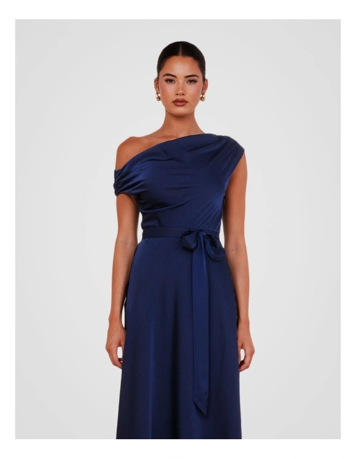 Avery One Shoulder Maxi Dress in Navy image 4