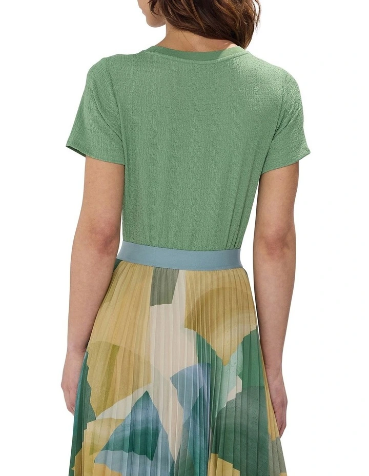 Mina Textured Tee in Cactus Green image 4