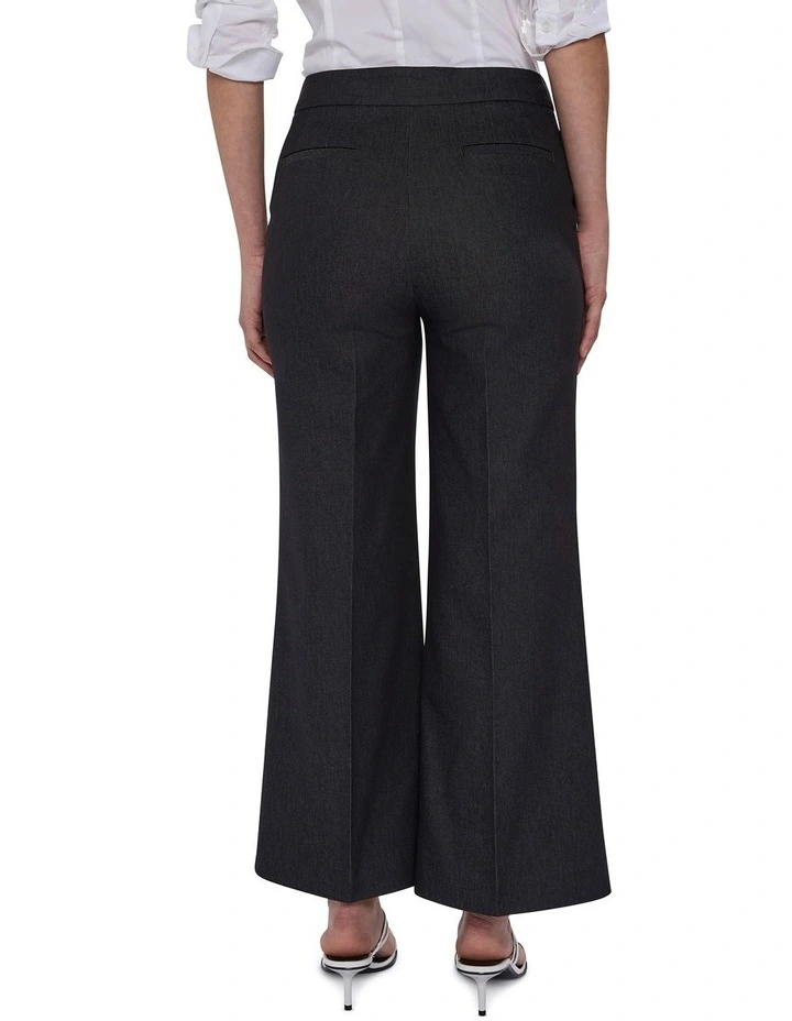 Tate Smart Denim Crop Pant in Washed Black image 4