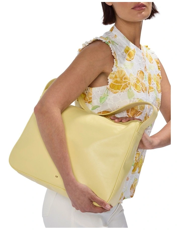 Asha Leather Tote Bag in Butter image 5
