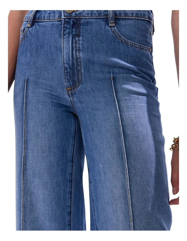 Flora Low Rise Wide Leg Jean in Sicily Blue image 3
