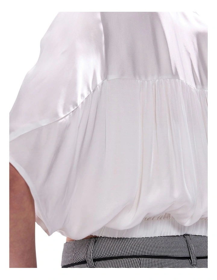 Thalia Tie Front Blouse in Ivory image 3