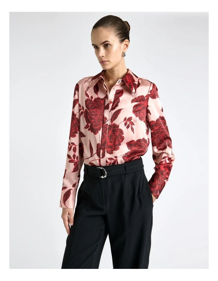 Amour Floral Pleat Back Shirt in Pink image 3