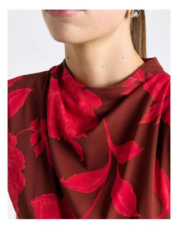 Amour Floral Ruched Waist Midi Dress in Pink image 4