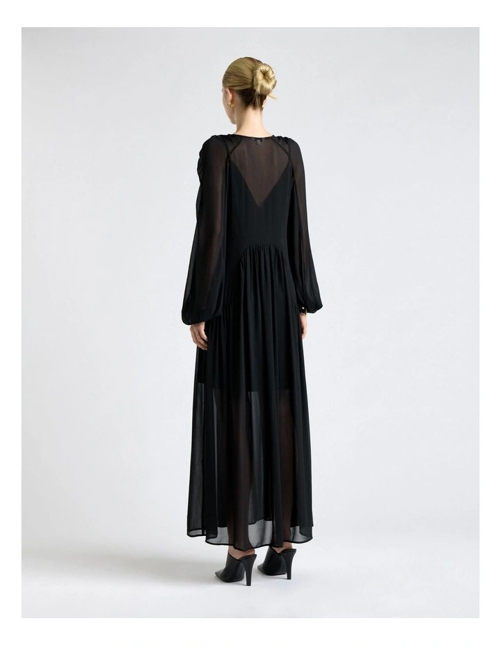 Georgette Gathered Midi Raglan Sleeve Dress in Black image 2