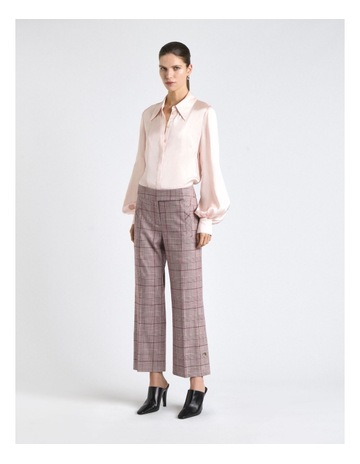 Light Pink colour