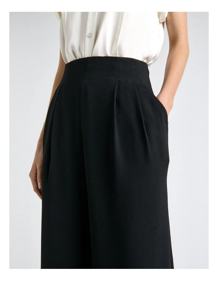 Recycled Crepe Pleated Wide Leg Pant image 4
