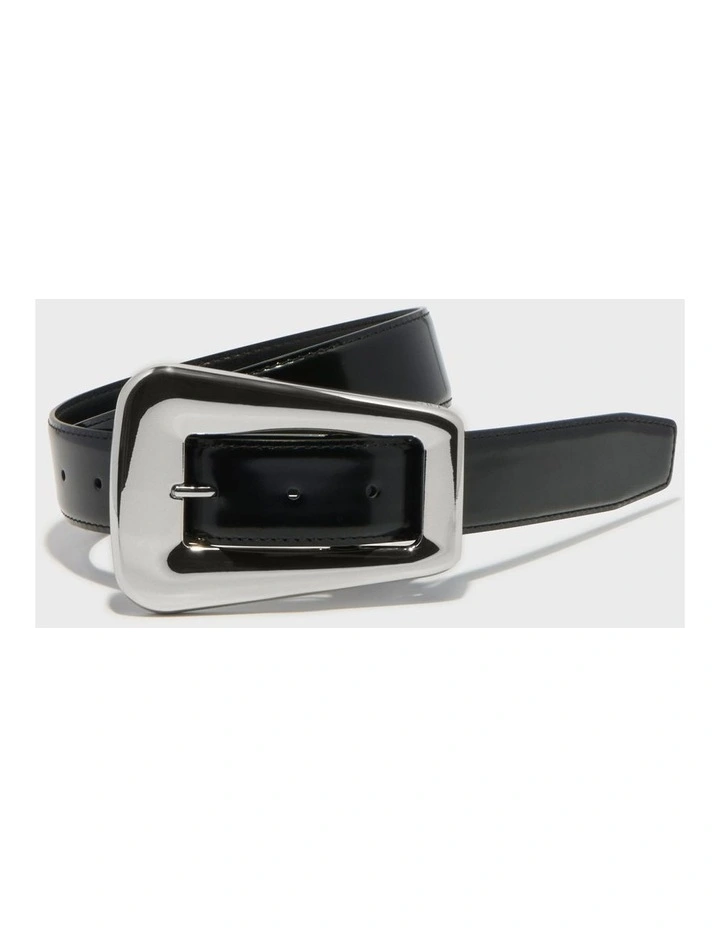 Oversized Buckle Leather Belt in Black image 1