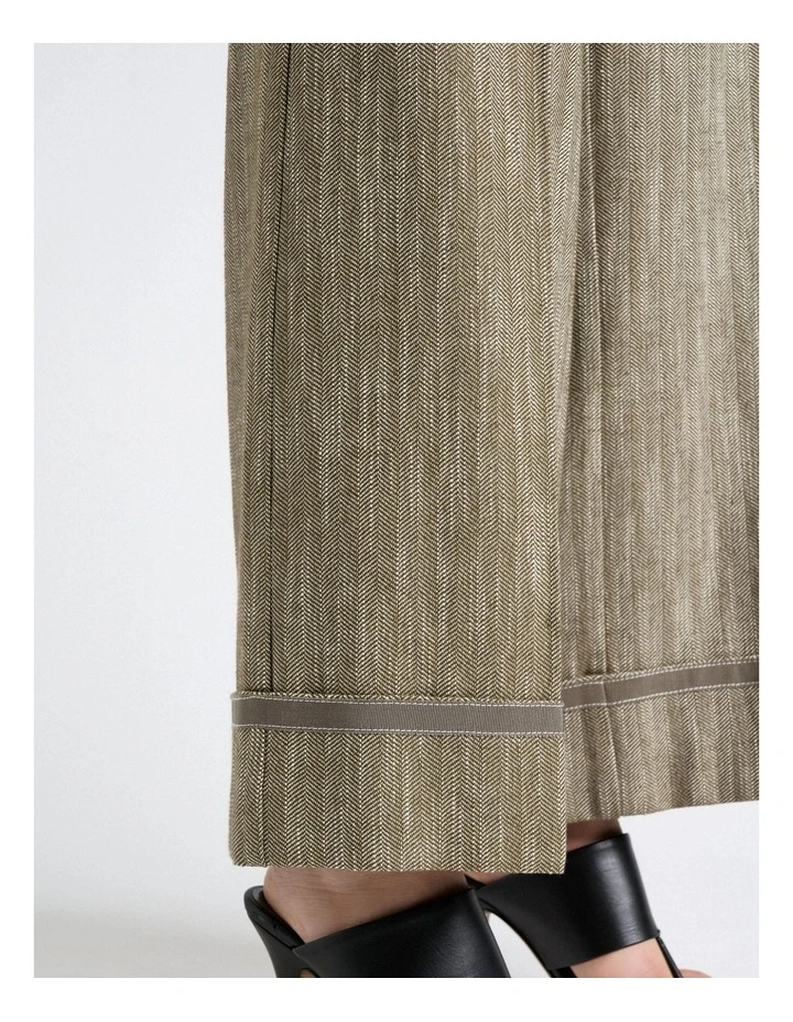 European Herringbone Cropped Cuffed Pant in Green image 3