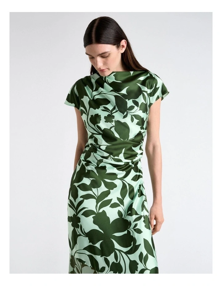 Shadow Garden Midi Dress in Green image 3