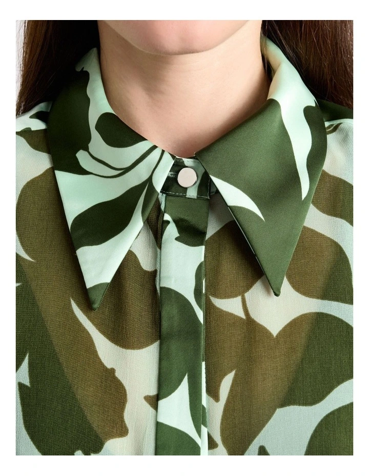 Shadow Garden Georgette Shirt in Green image 3