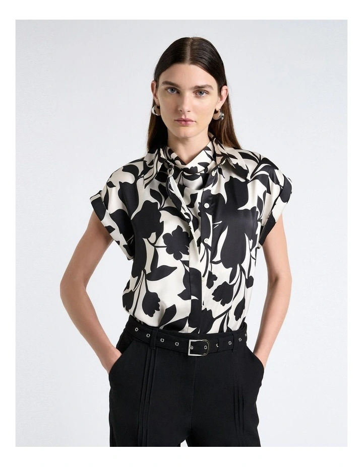 Shadow Garden Top in Multi image 1