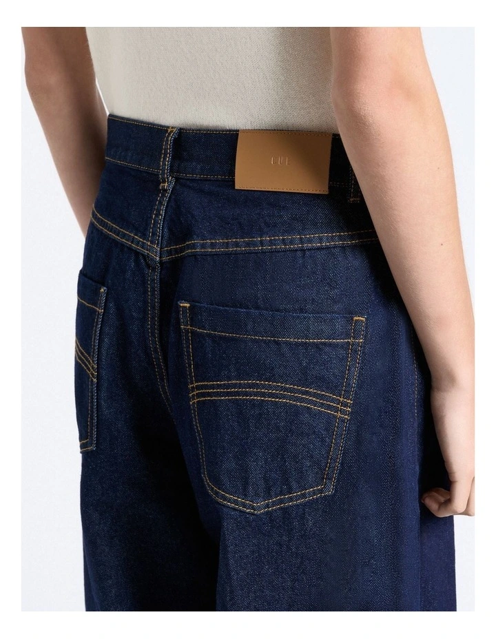 Barrel Leg Jean image 3