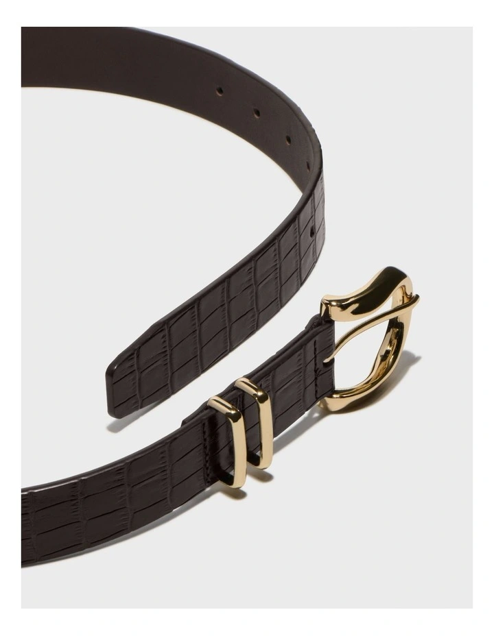 Croc Embossed Leather Boyfriend Belt in Chocolate image 3