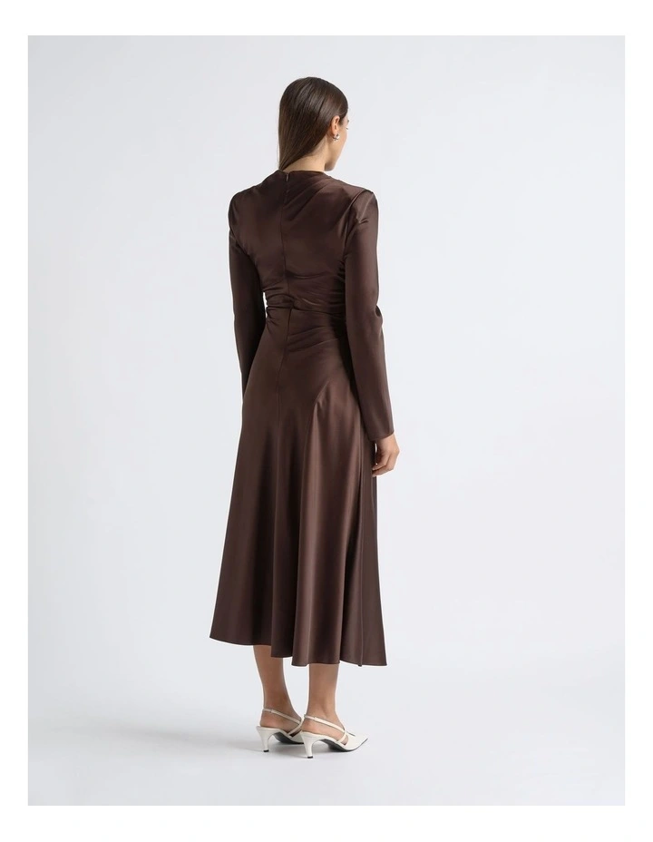 Matte Satin Viscose Gathered Midi Dress in Coffee Bean image 2