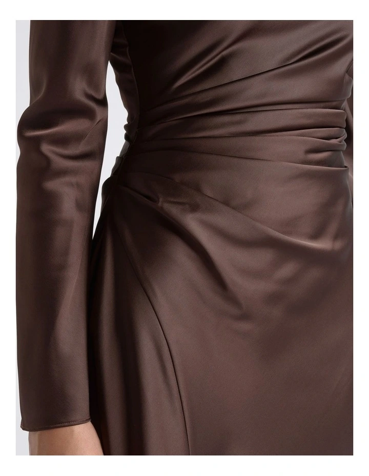 Matte Satin Viscose Gathered Midi Dress in Coffee Bean image 4
