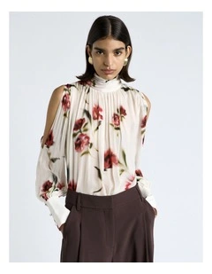 Blurred Floral Georgette Split Sleeve Top in Floral
