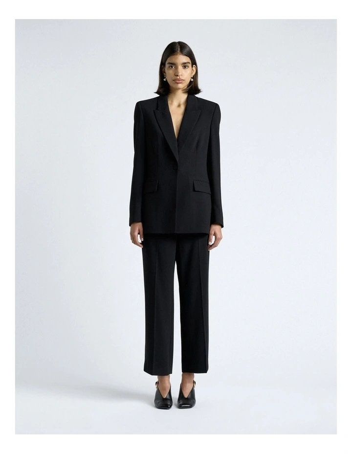 Crepe Boyfriend Blazer in Black image 4