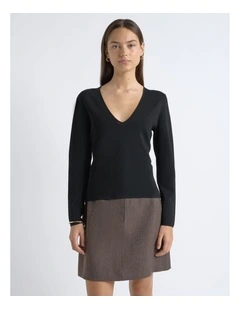 Milano Long Sleeve V Neck Knit