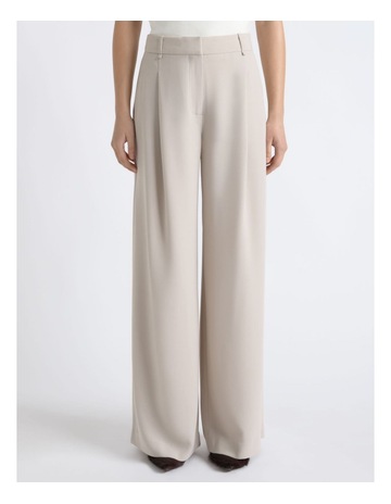 Taupe colour