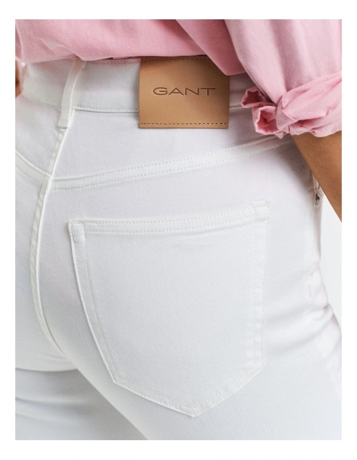 Slim Cropped Jeans in Eggshell image 4