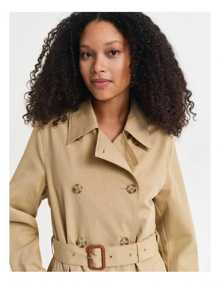 Cotton Trench Coat in Oak Beige image 4