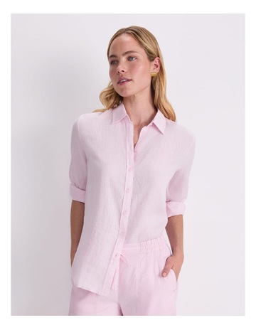 Pink colour
