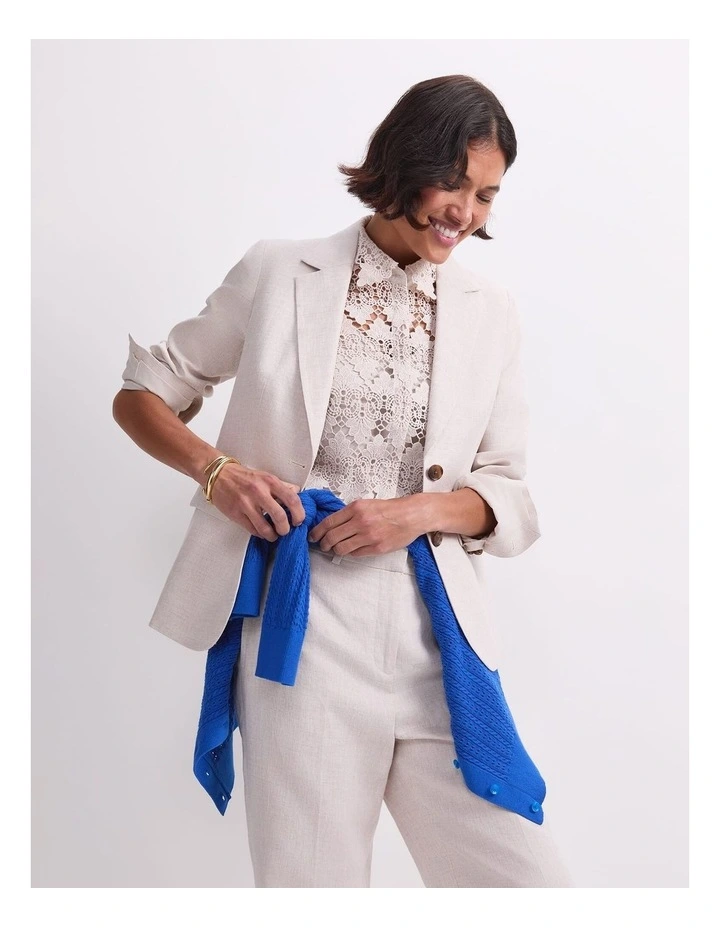 Freya Short Linen Blazer in String image 5