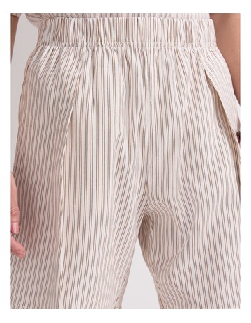 Natural/Ivory colour